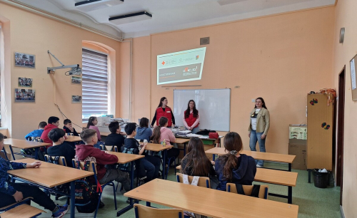 Сарадња наше школе и Црвеног крста