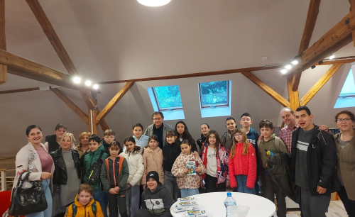 Ђурини природњаци на промоцији књиге „Урнебесна физика“